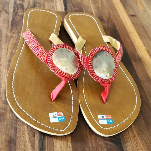Bali beaded shell sandals - Picture 3 of 7